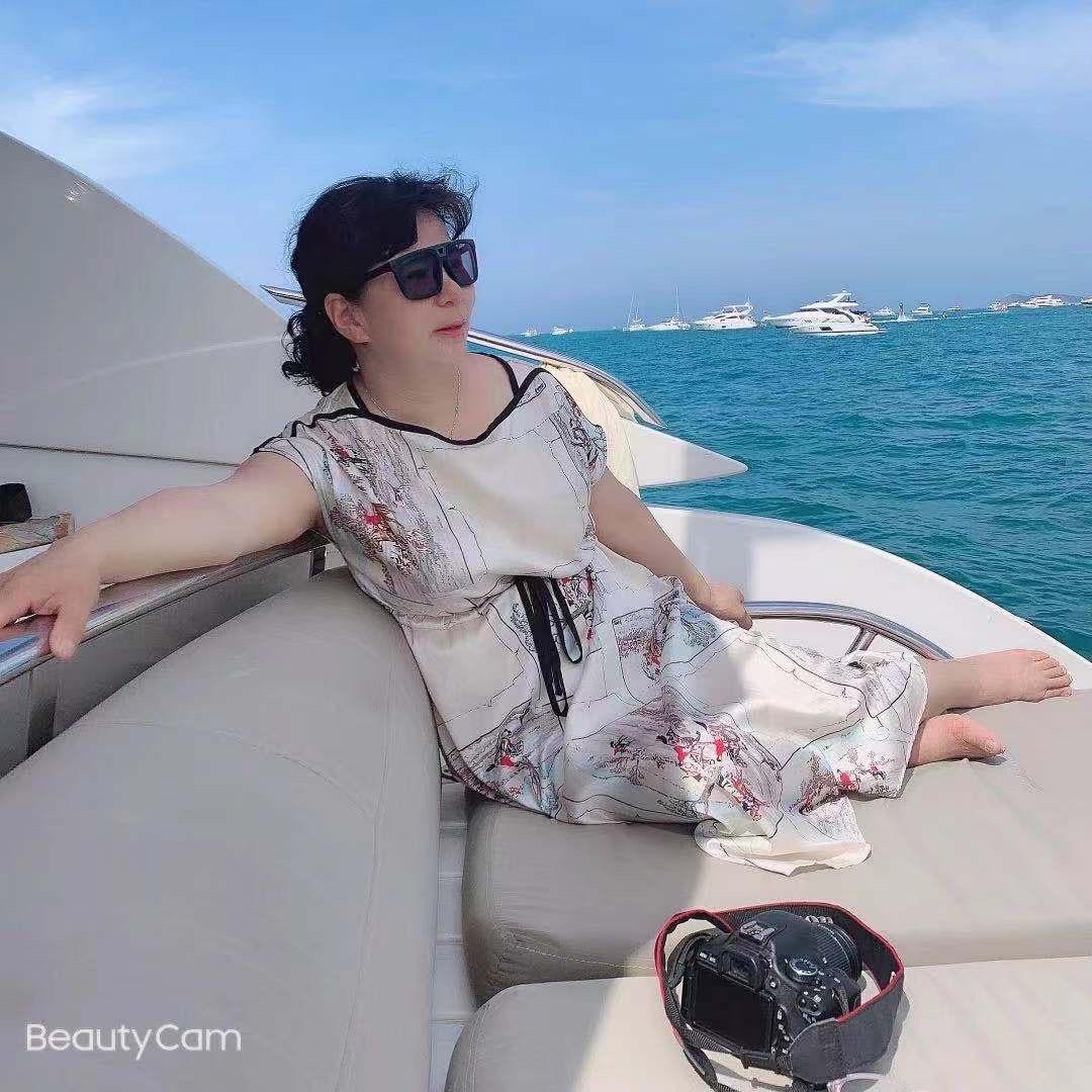 小丽（好物推荐在橱窗）诚信礼回