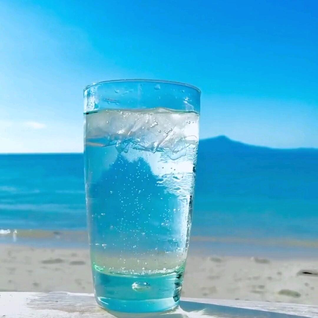 海边…