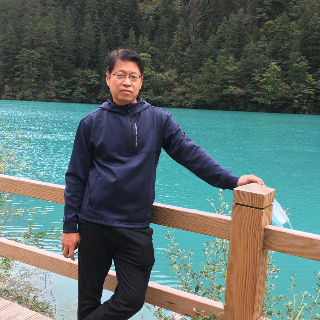 鹤壁市淇滨区尊驰二手车销售行