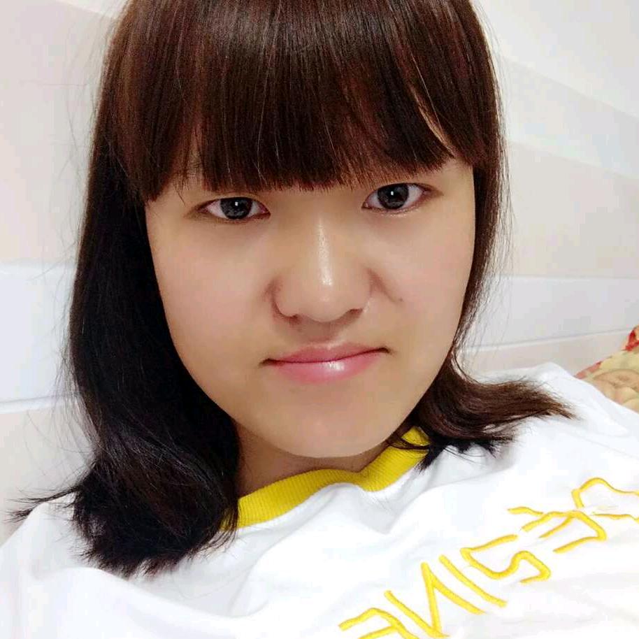 女人为谁妆