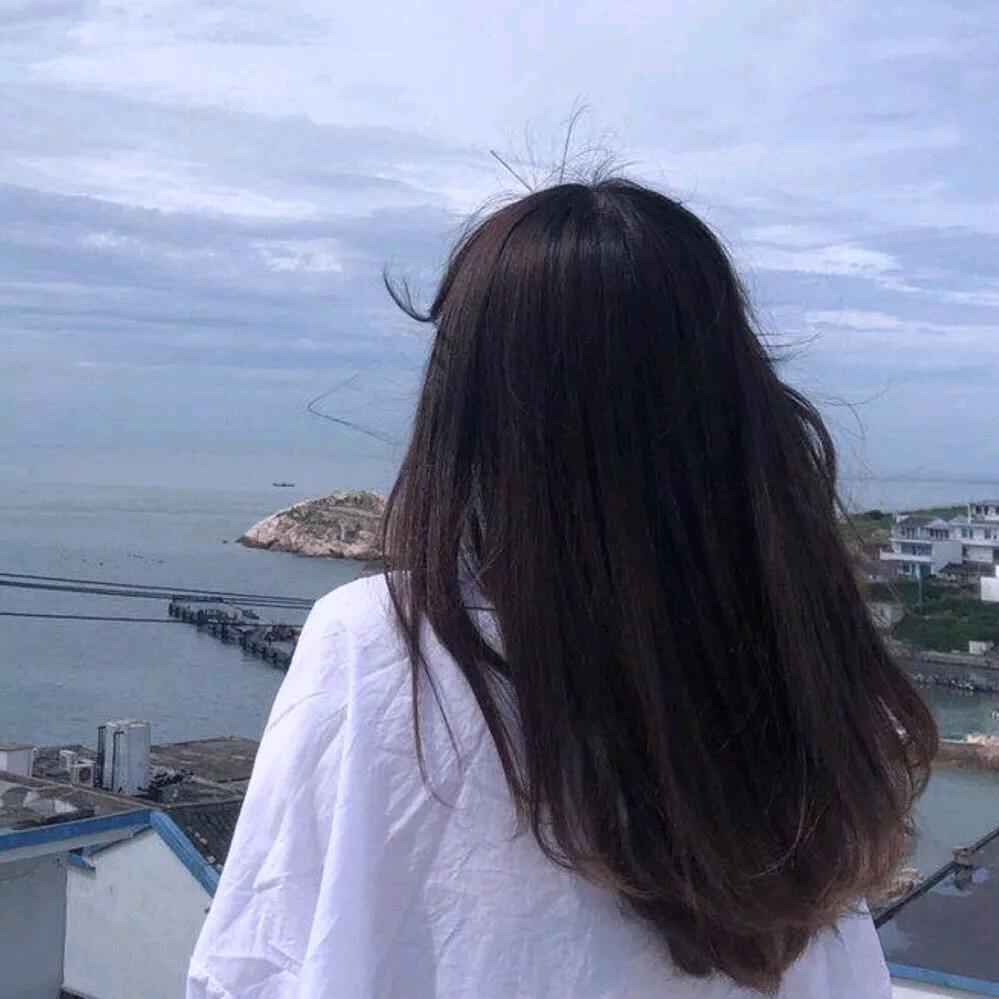 神易济世-霄霄