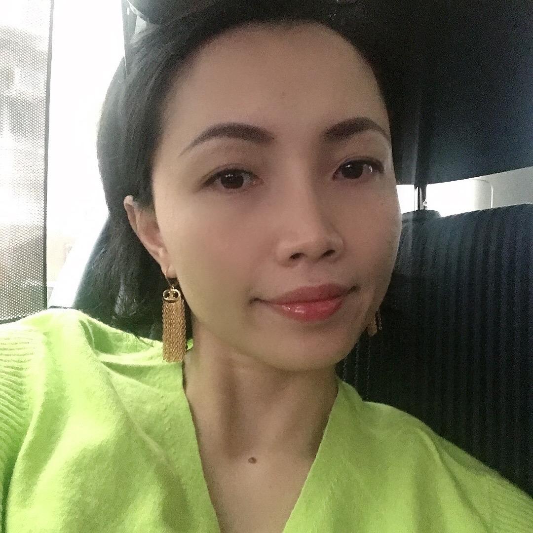 小方姐在香港