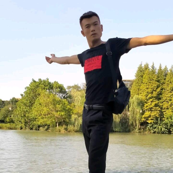 奋斗💪的云哥👱