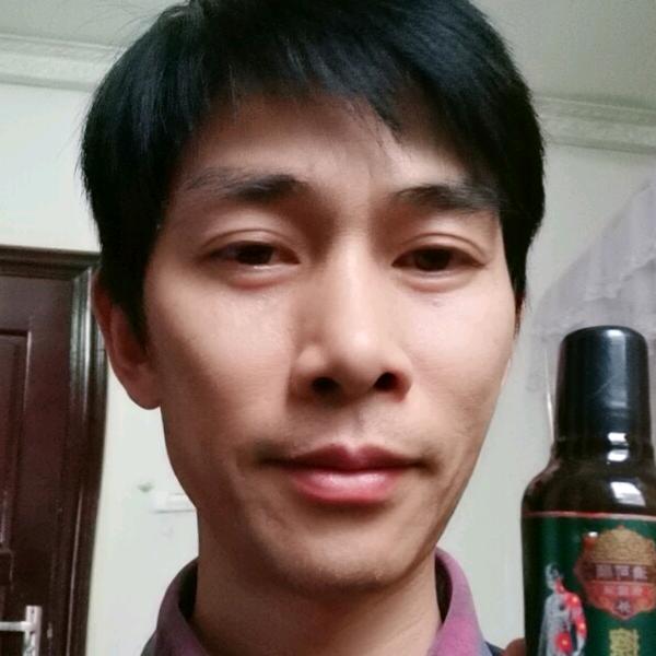 李金芸
