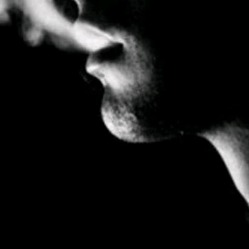 ╰⌒★欧了欧了つ