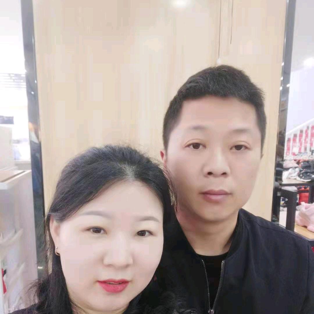 房东直租梦时代谢家村地铁4号口附近