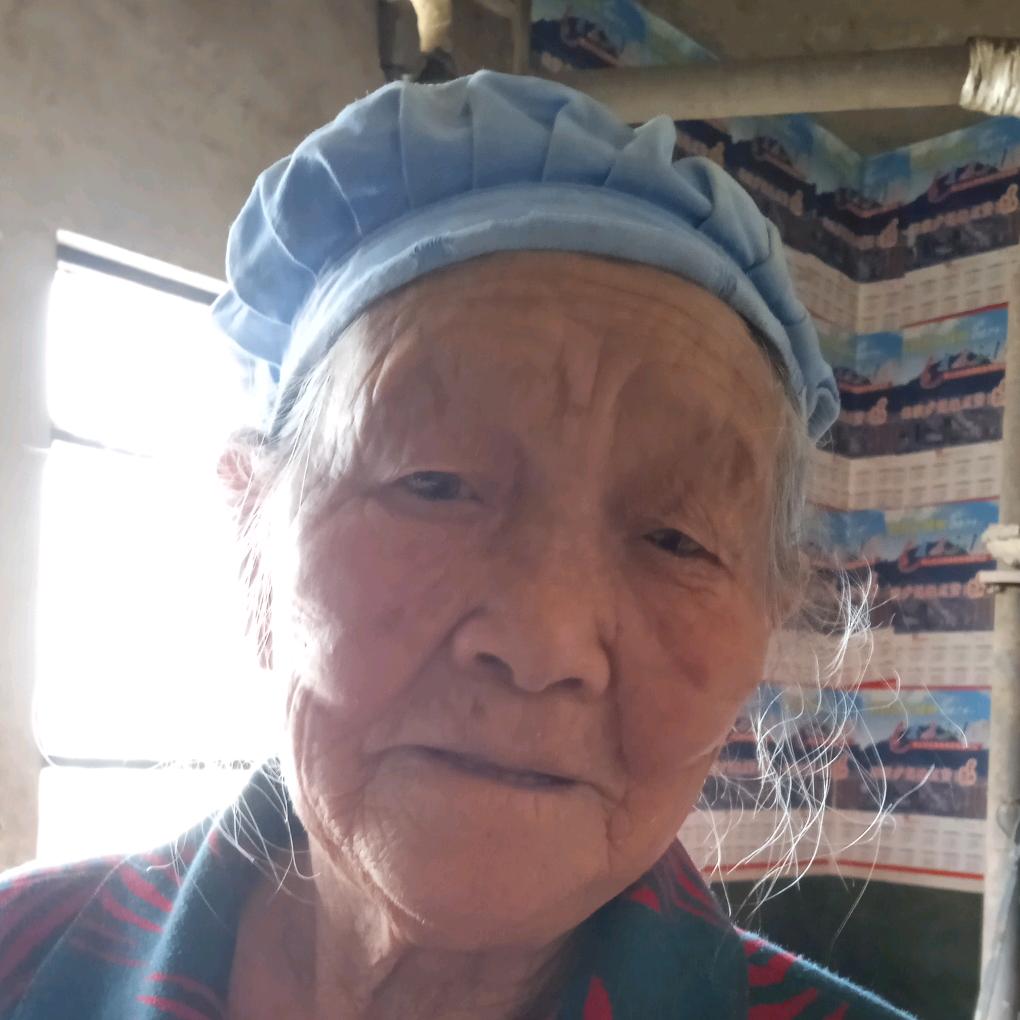 八十八岁老奶奶(六点开播)