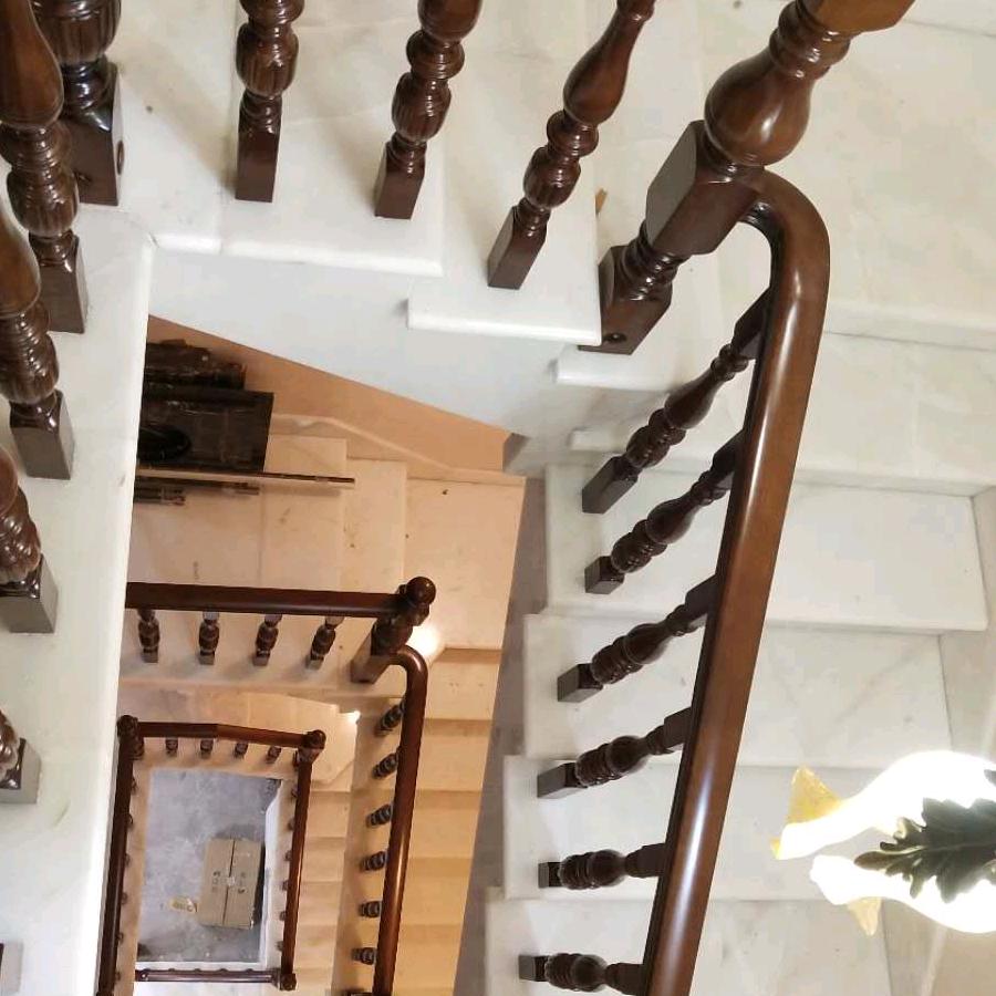 名艺实木楼梯厂家批发楼梯立柱大柱扶手