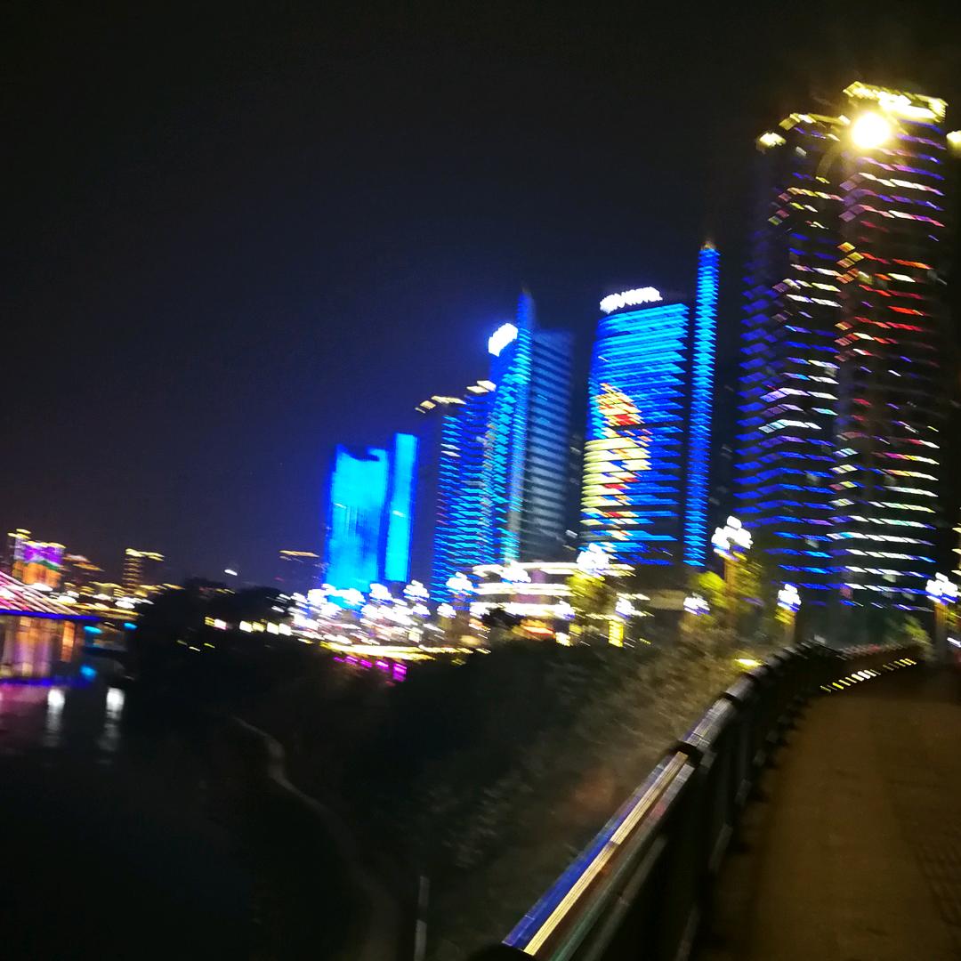紫色世界（雅安）