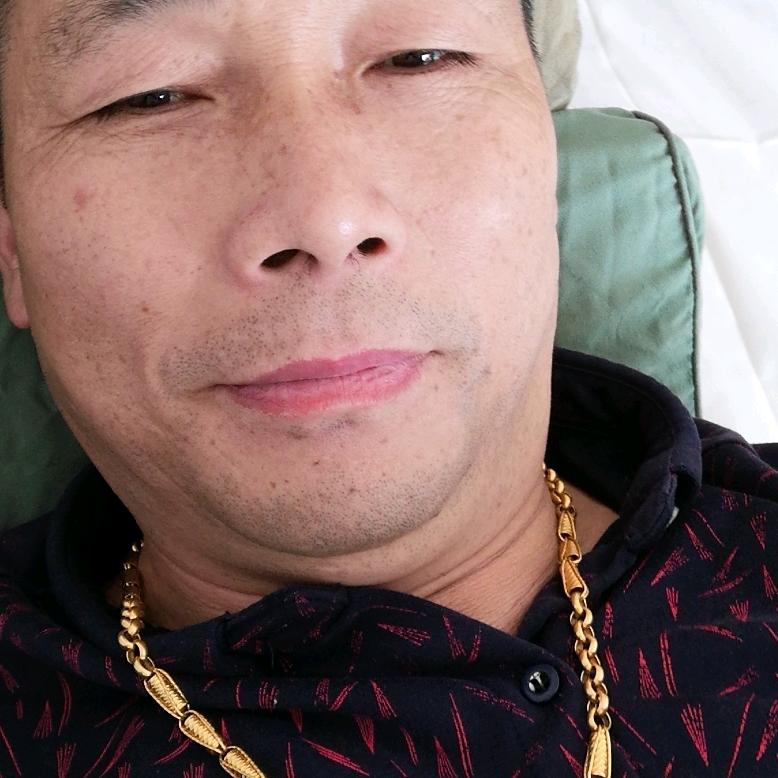 本人是三都专业卖黄牛肉