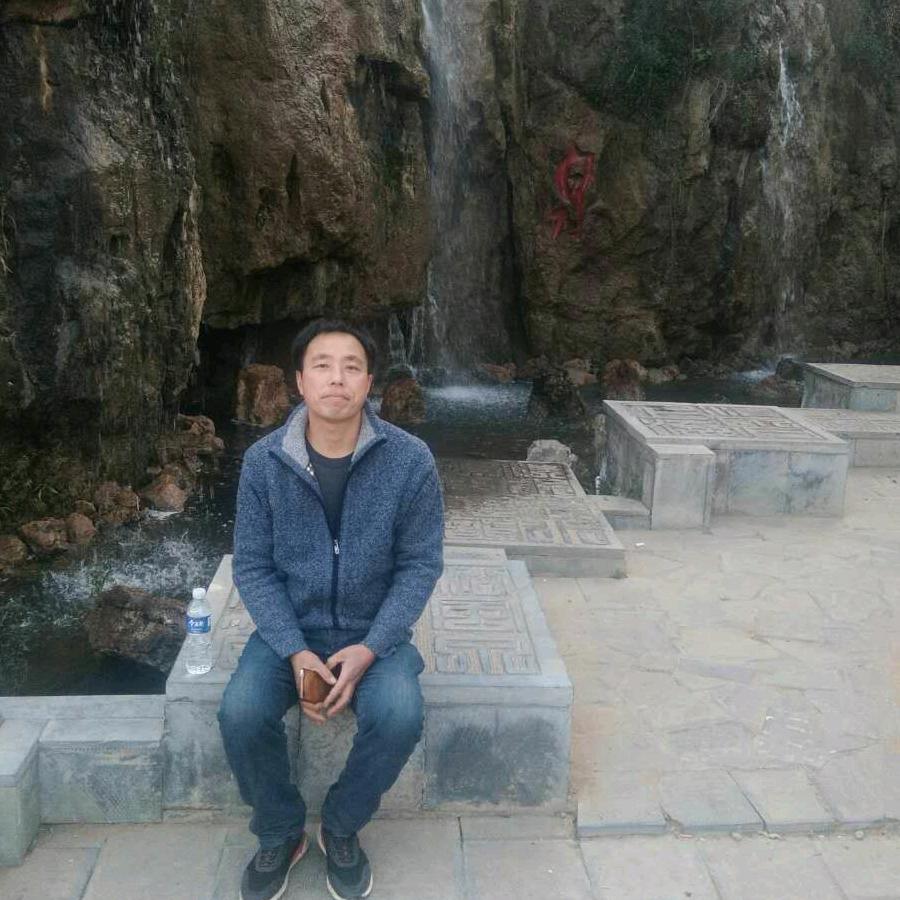 做一个快乐阳光的中国人