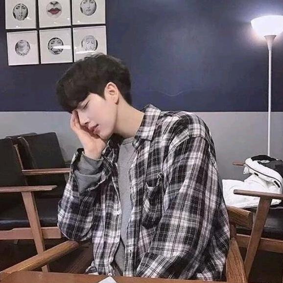 草场一颗小巴菜