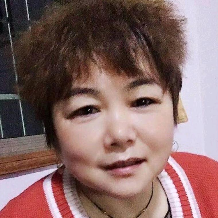 雪儿，（拒绝私聊）