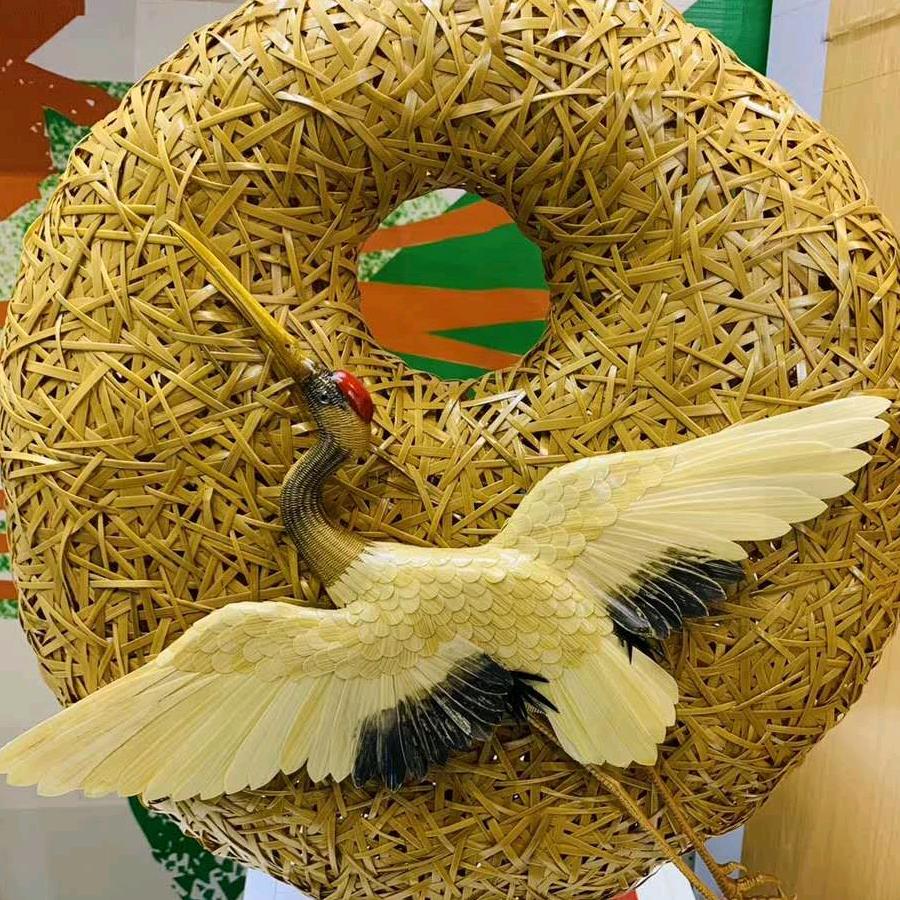 春风拂栏竹编工艺