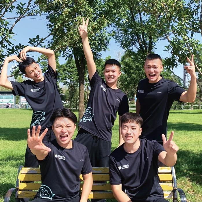 驰骋梦想的哥哥们