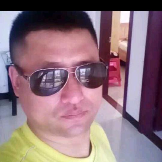 用户2410393990446青松