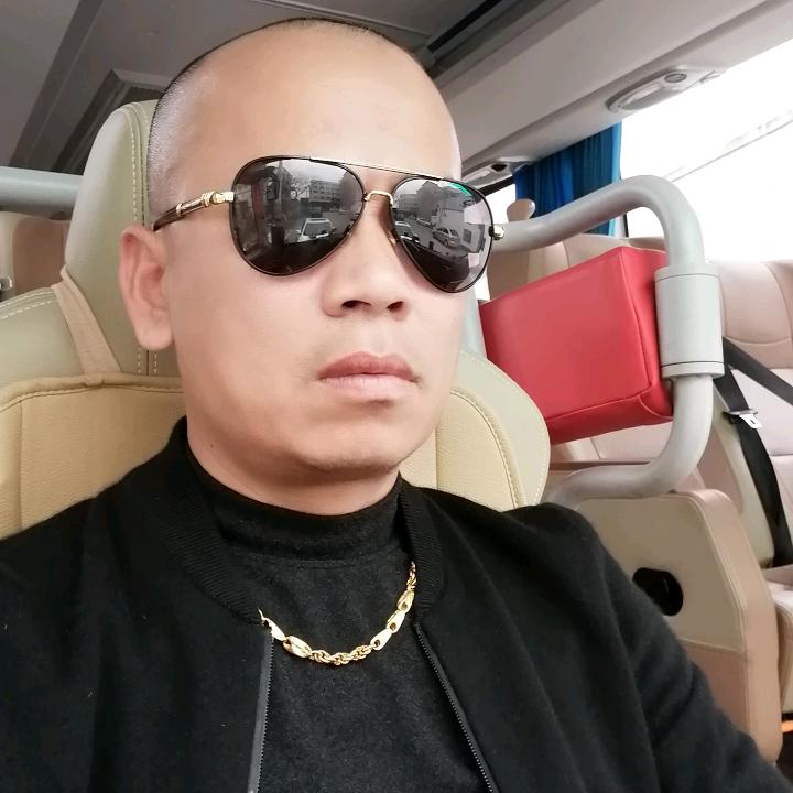 海湾旅游龙港车队
