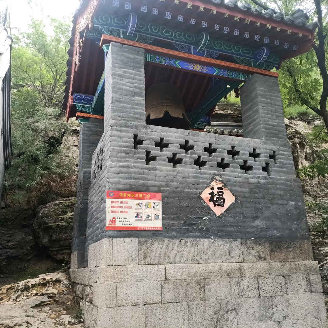 向龙装饰，空气能，中央空调地暖一体机。