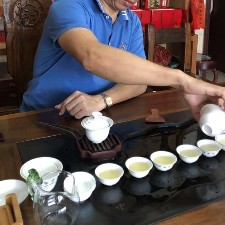 张义雄