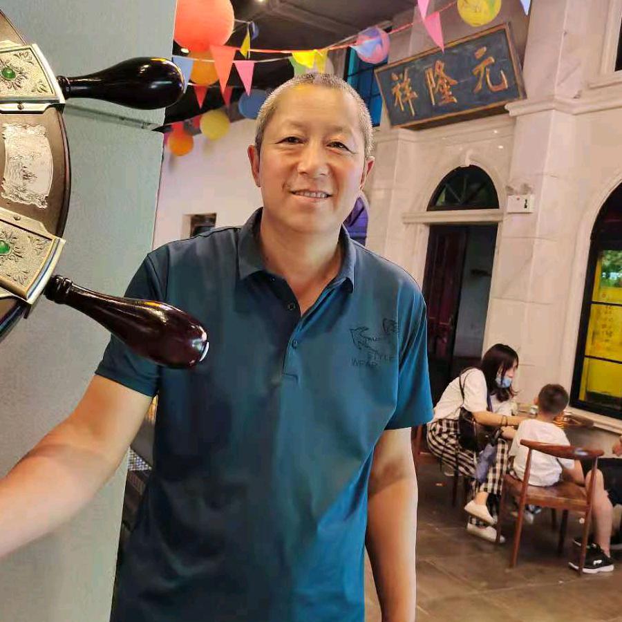 用户侯玉君