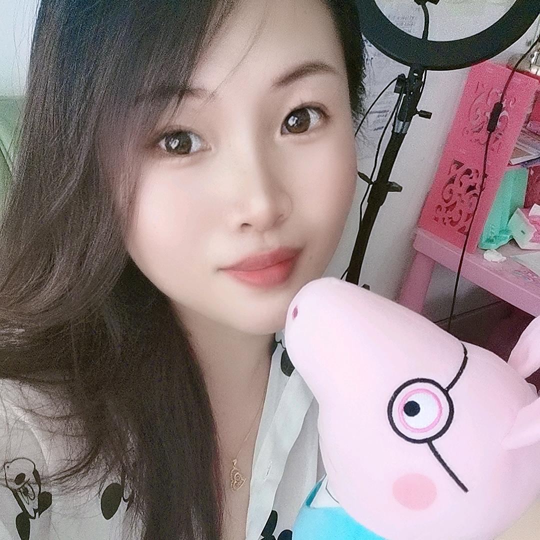 朱珠在东莞做美甲💅美睫