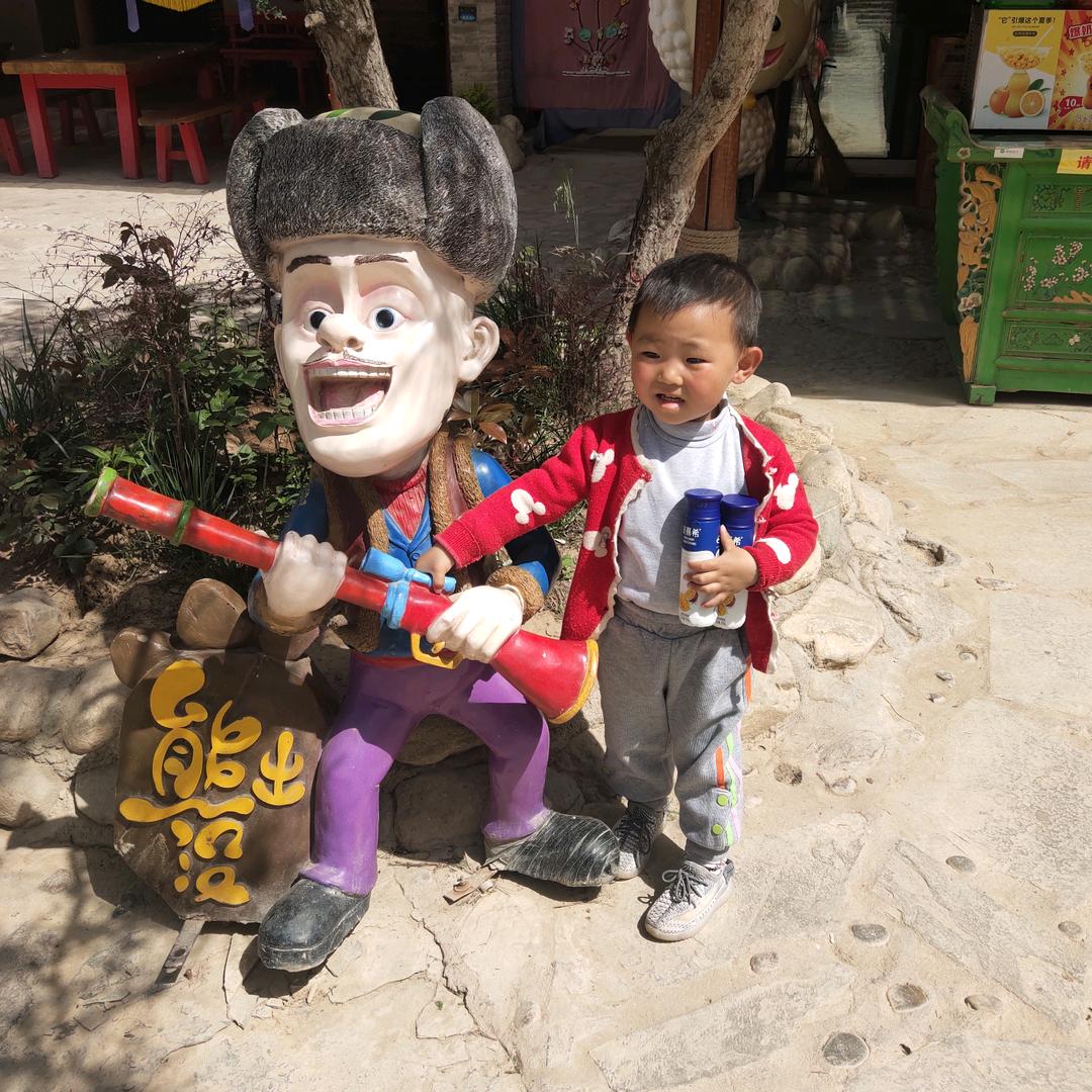 灰姑娘超声波洗衣会所(镇原县城关镇店)