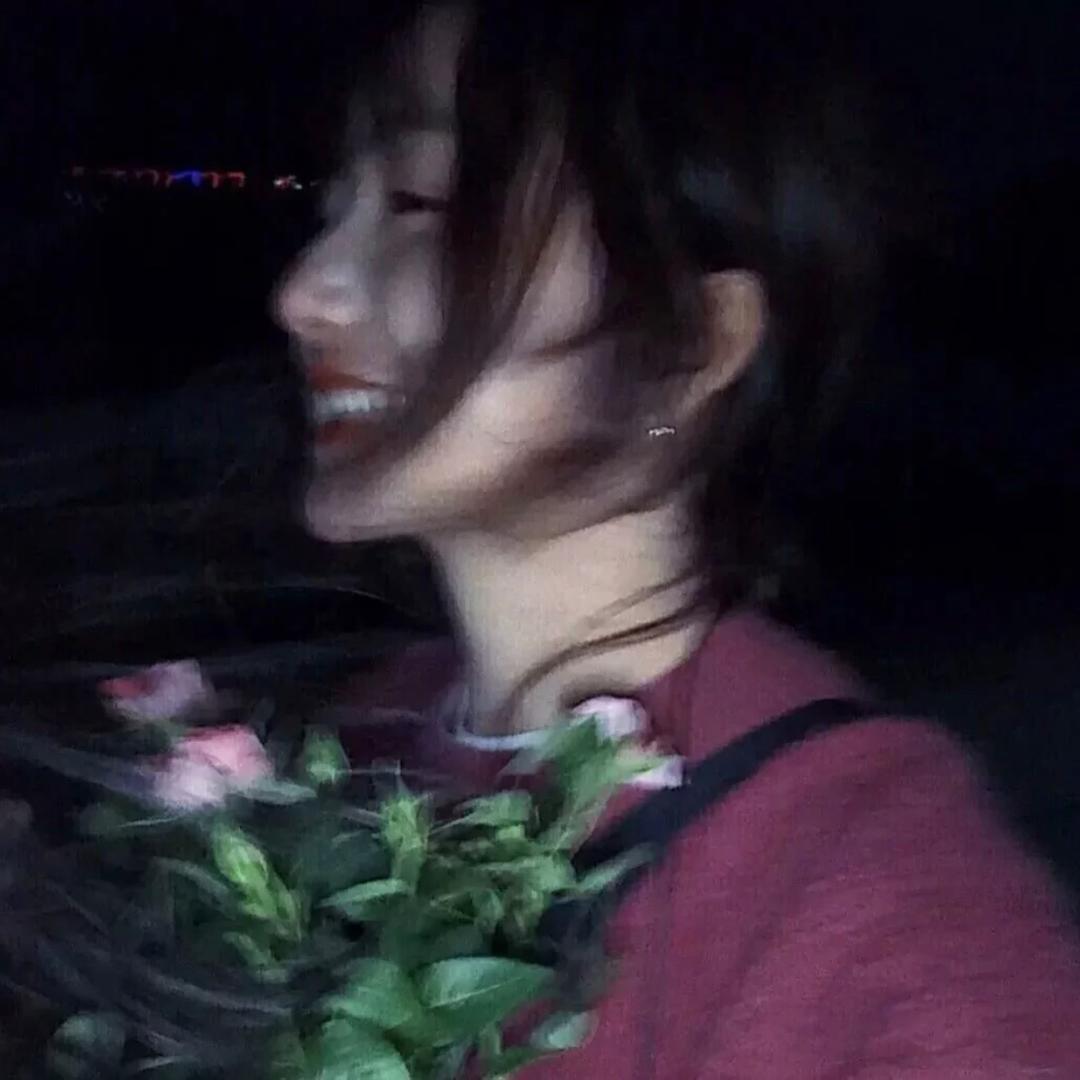 喂自己袋闫^_^