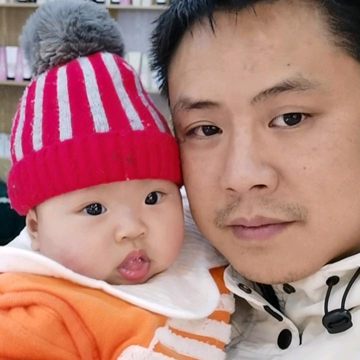 《吴》《李》有=｛米｝