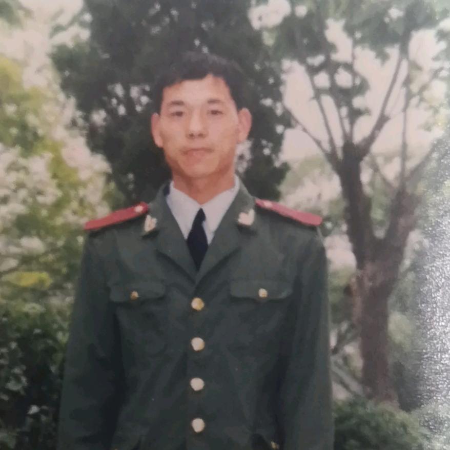 不退色的老兵