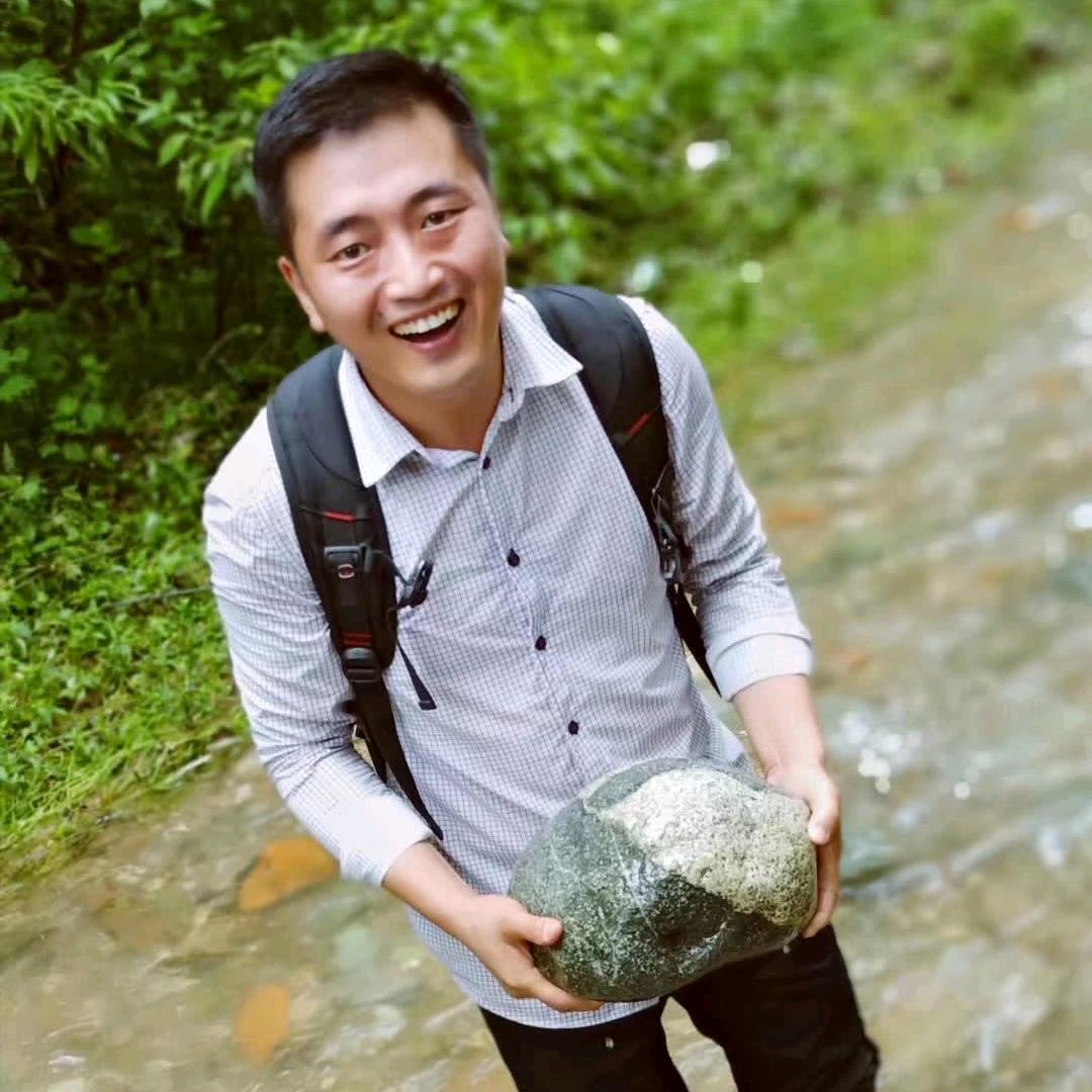 蜂好凶