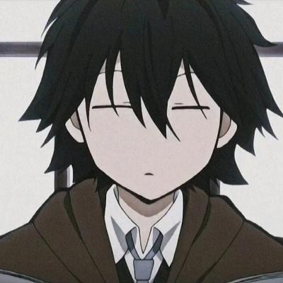 逸白