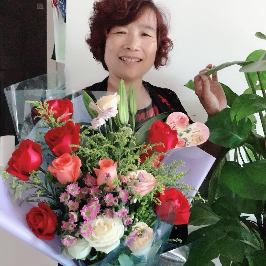 三个宝贝的奶奶👵