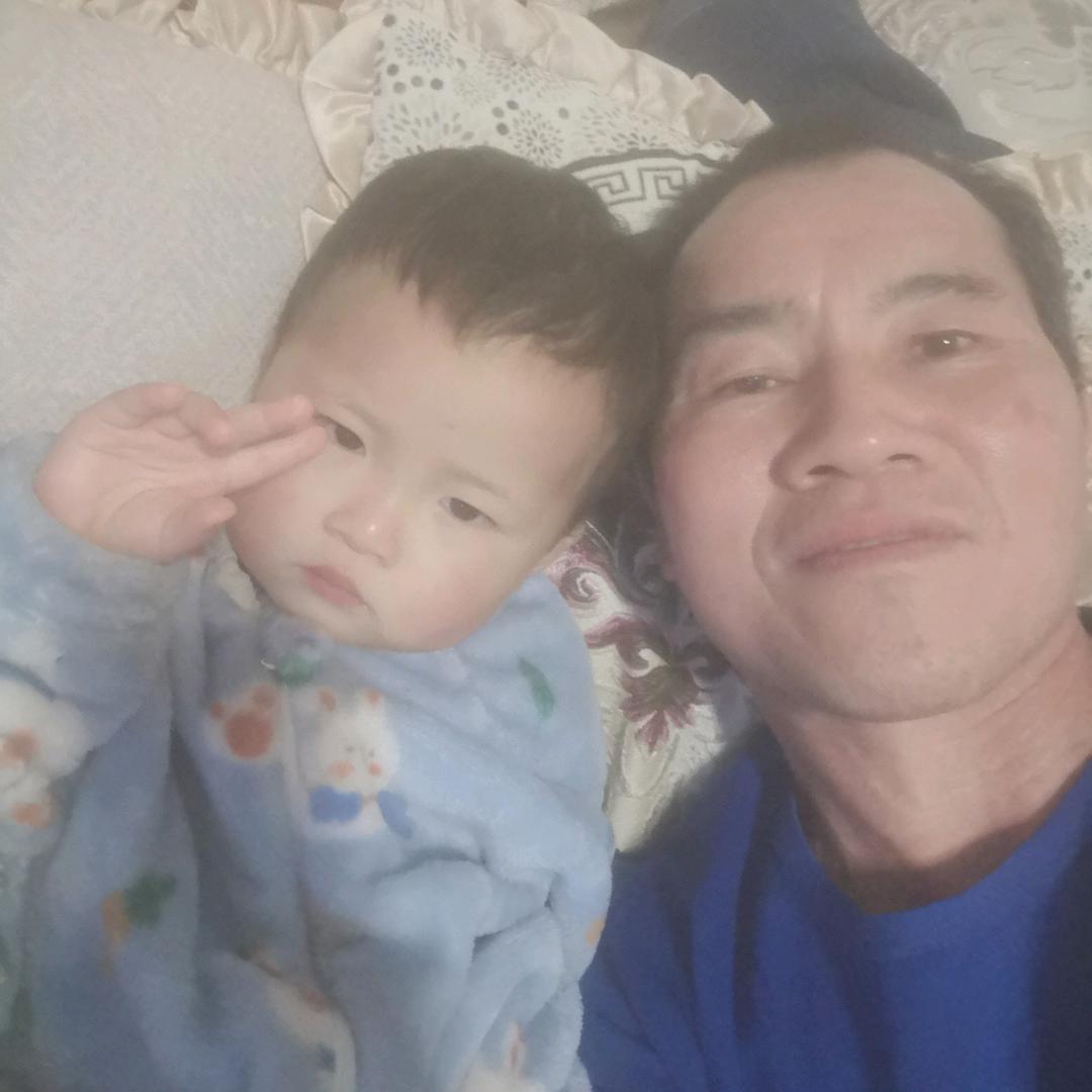 等着我（专业贴瓷砖）