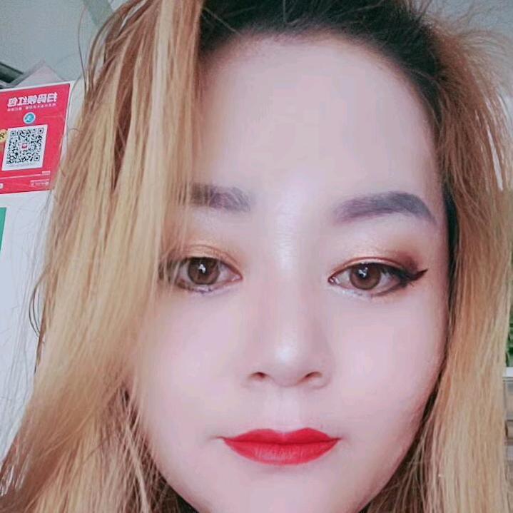 萌面女超人