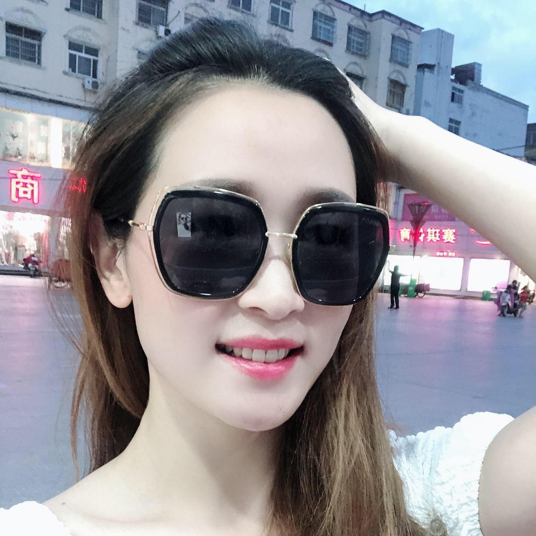 倩倩😘