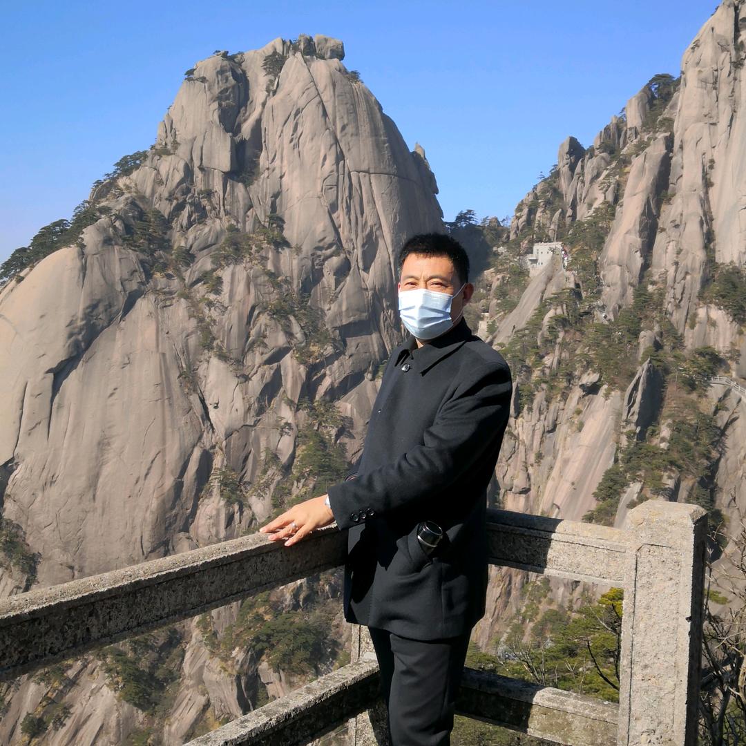 踏月而来