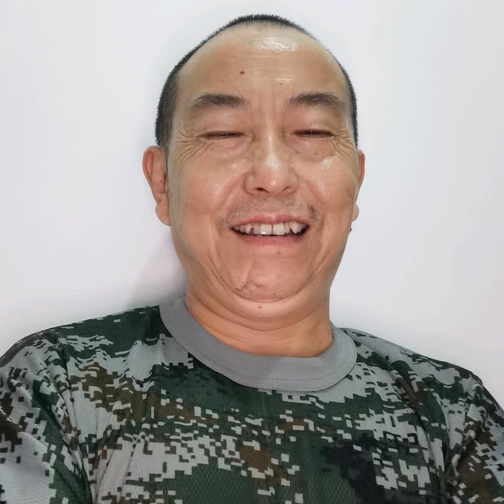 开心快乐：曾大哥
