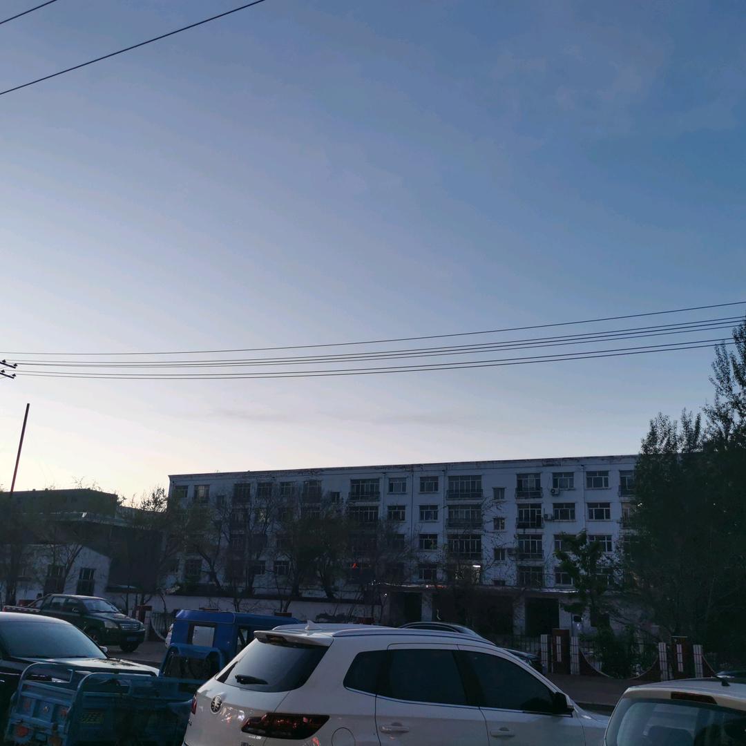 流水不争先