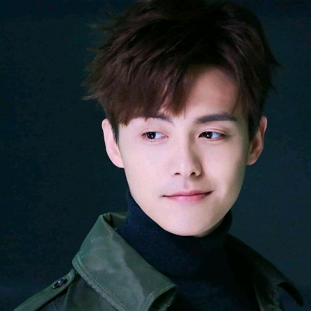 只因有你♥牵手的幸福(｡￫v￩｡)♥