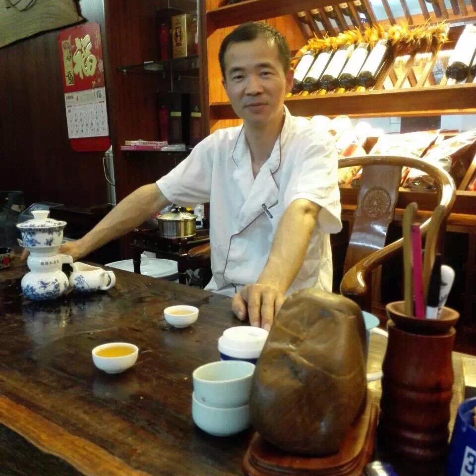 国厨罗的购物厨窗