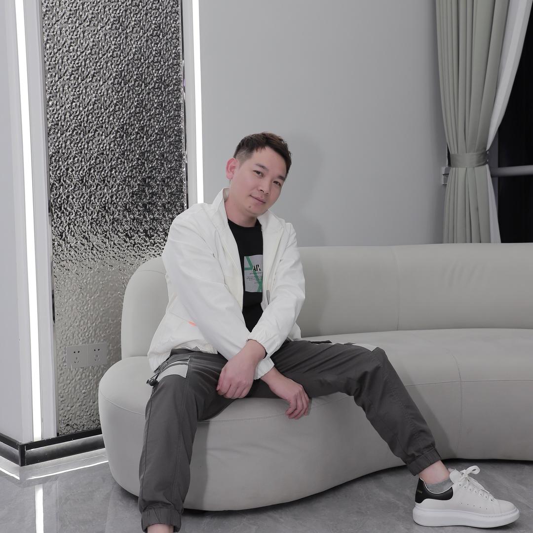 五沙T 8造型东哥