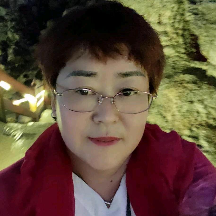 语晨姥姥