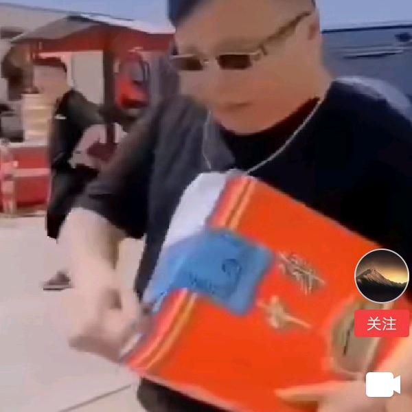 黑大炮是我儿子