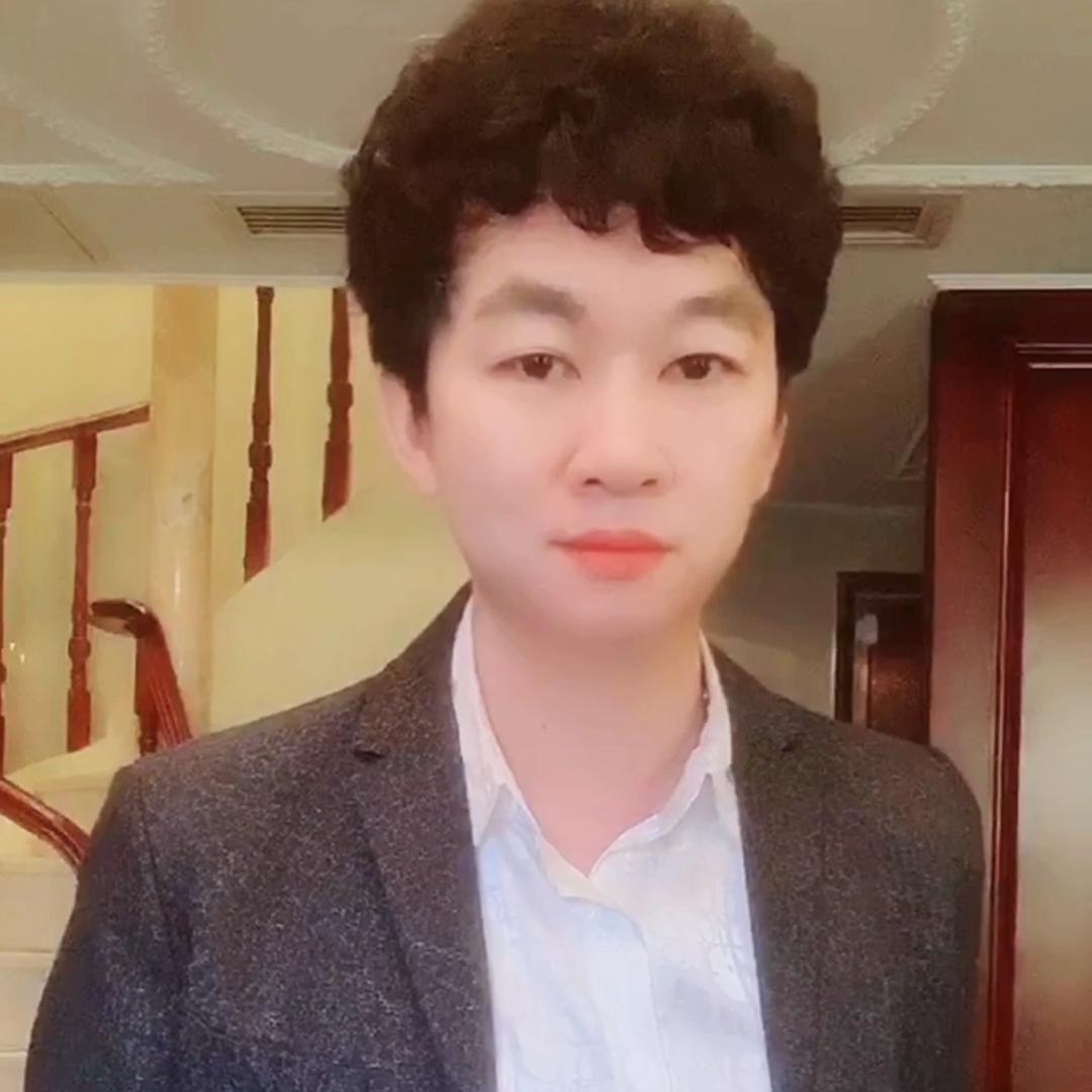 鹏少展飞