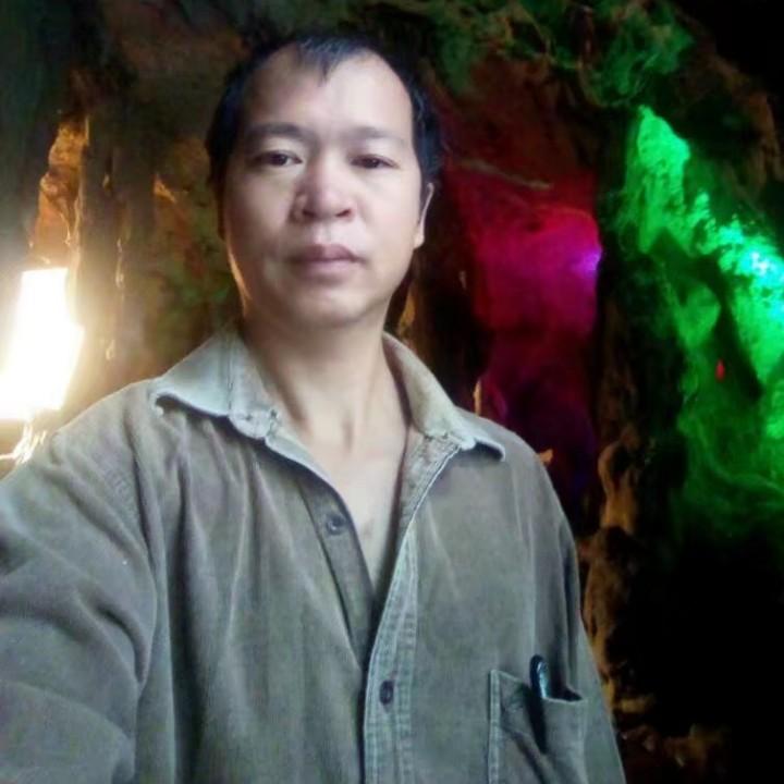 深山单身的养猪汉