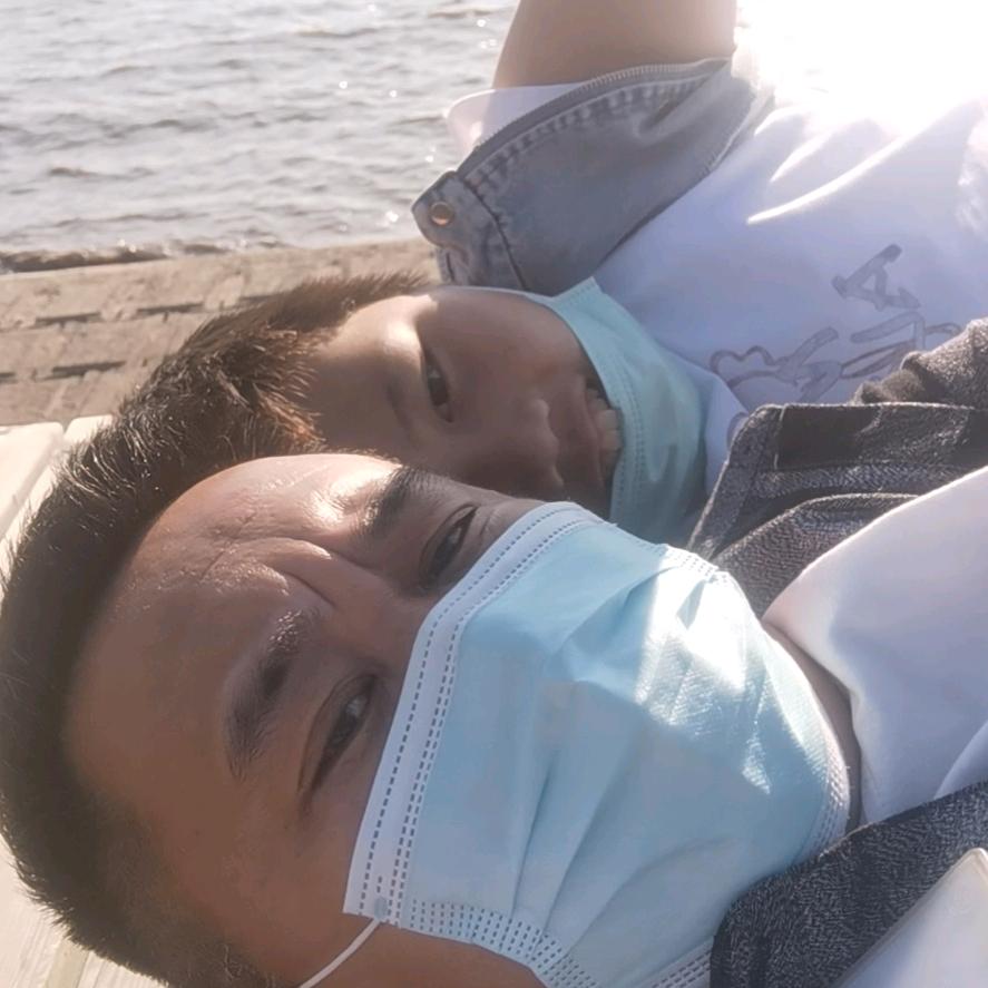 李了歪斜