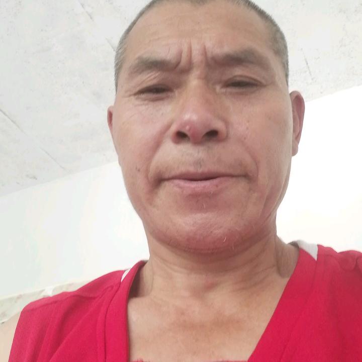杨二郎长期卖小猪和大猪