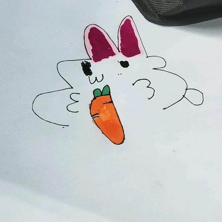 小黄鸭。