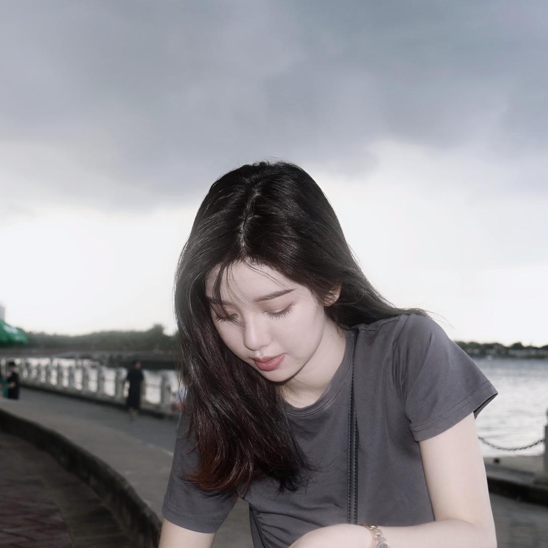 素珺