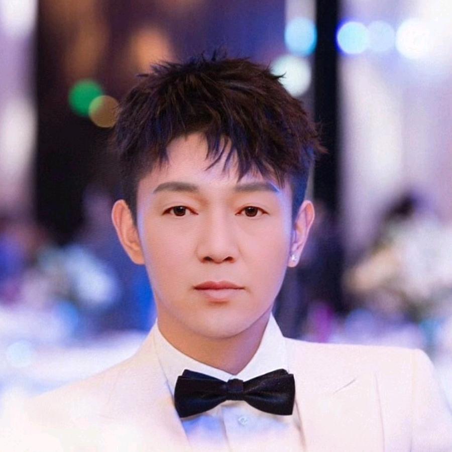 💖雨中漫步